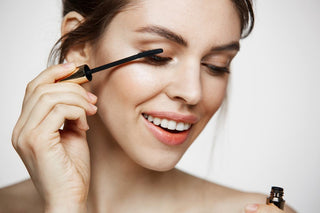 Wearing Mascara With False Eyelashes: Do’s & Don’ts