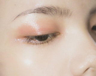Eyes Wide Open: How Eyelash Enhancements Transform Your Look-Glance Cosmetics