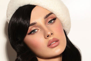 Care Guide for False Eyelashes in Winter