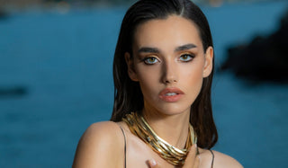 3 Reasons Why You Shouldn't Swim With False Eyelashes on-Glance Cosmetics